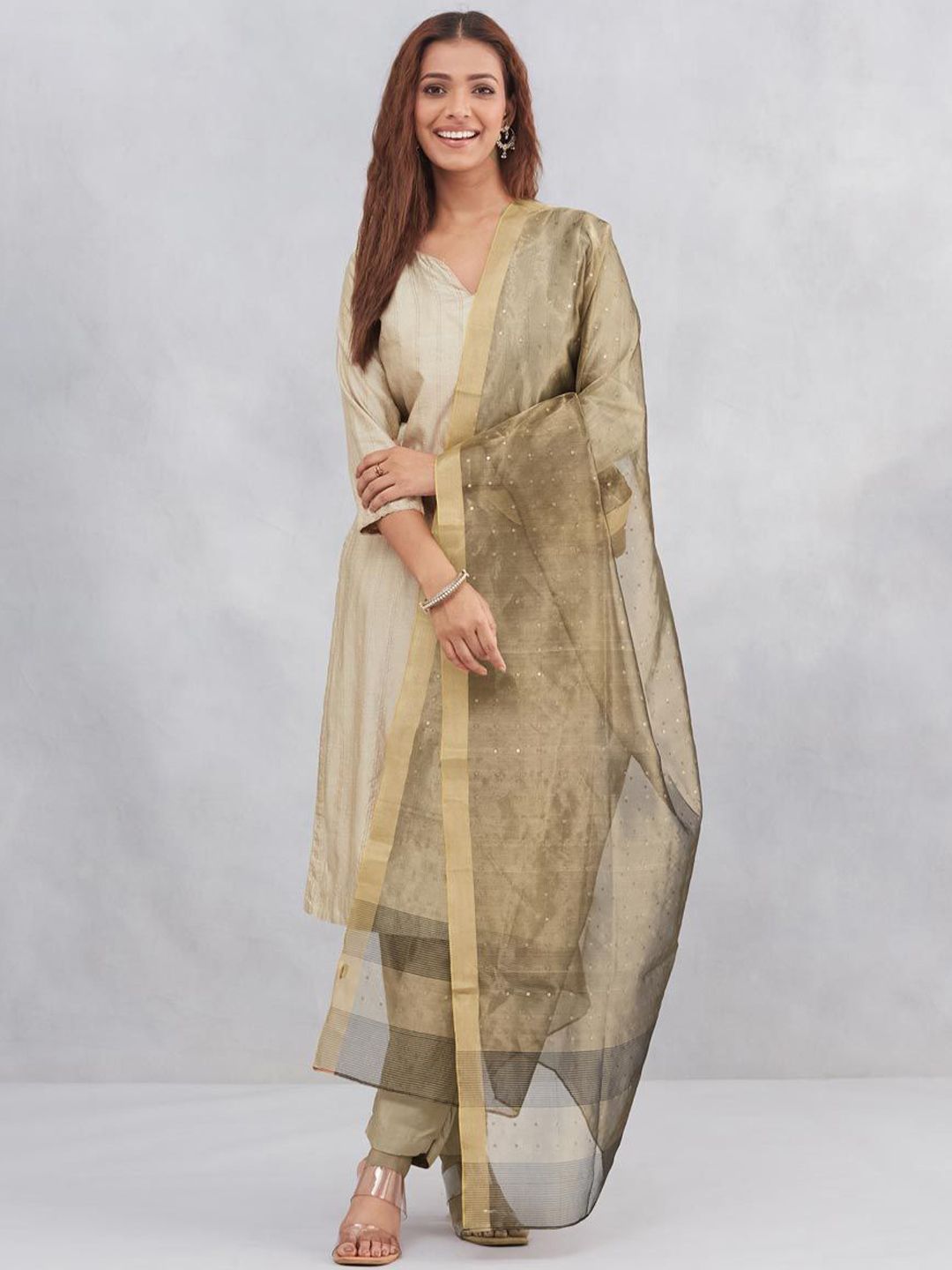 Fabindia Geometric Embroidered Dupatta With Sequinned-picture-43
