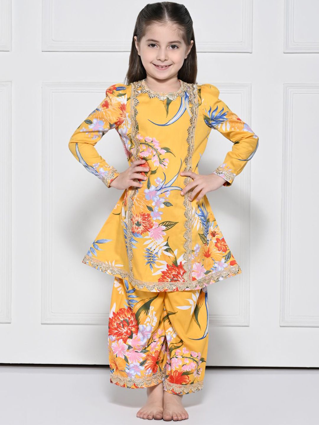 THE PONY & PEONY CO. Girls Floral Printed Regular Gota Patti Pure Cotton Kurta Set Dupatta-picture-47