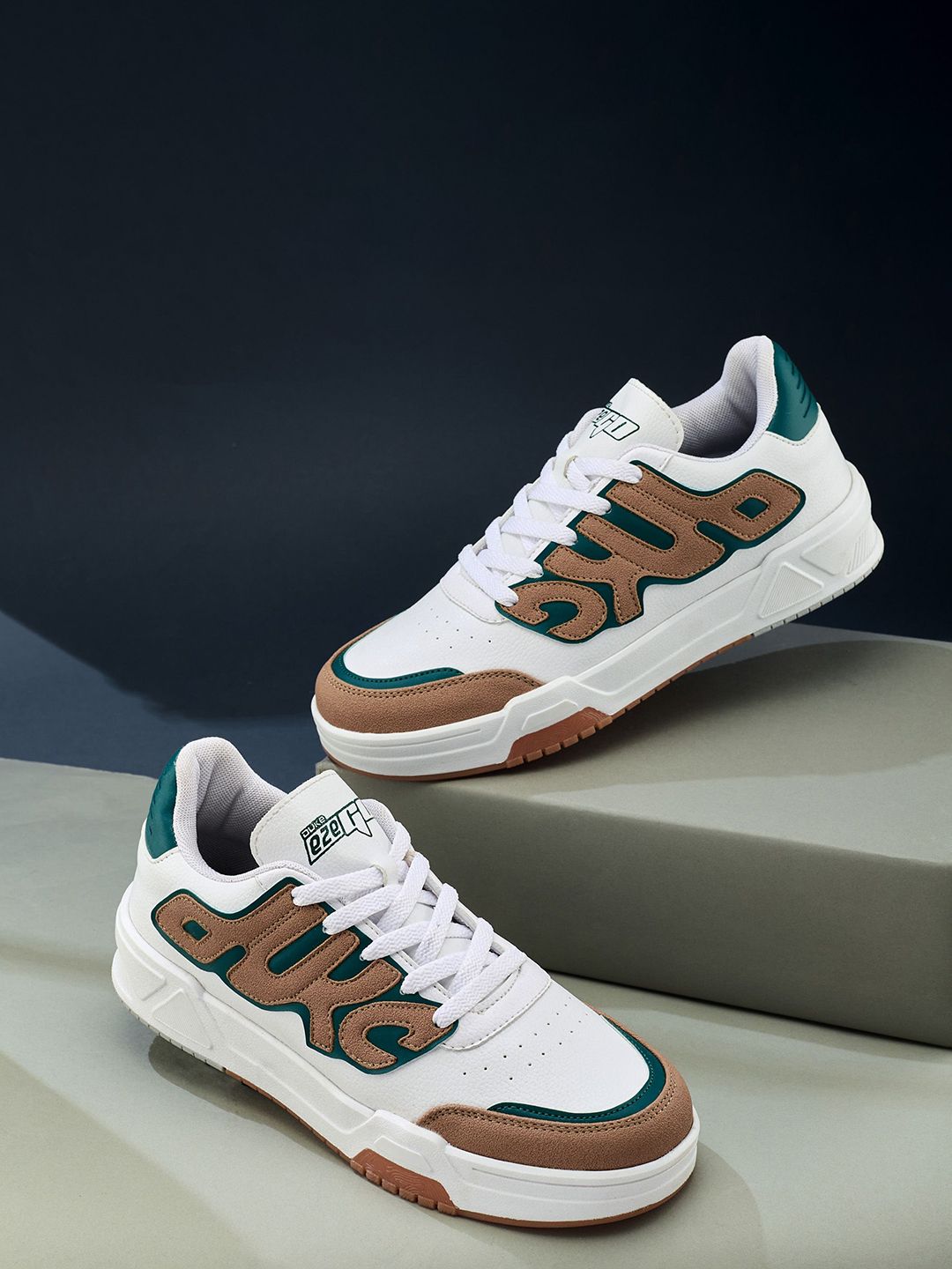 Duke Men Colourblocked Sneakers-picture-41