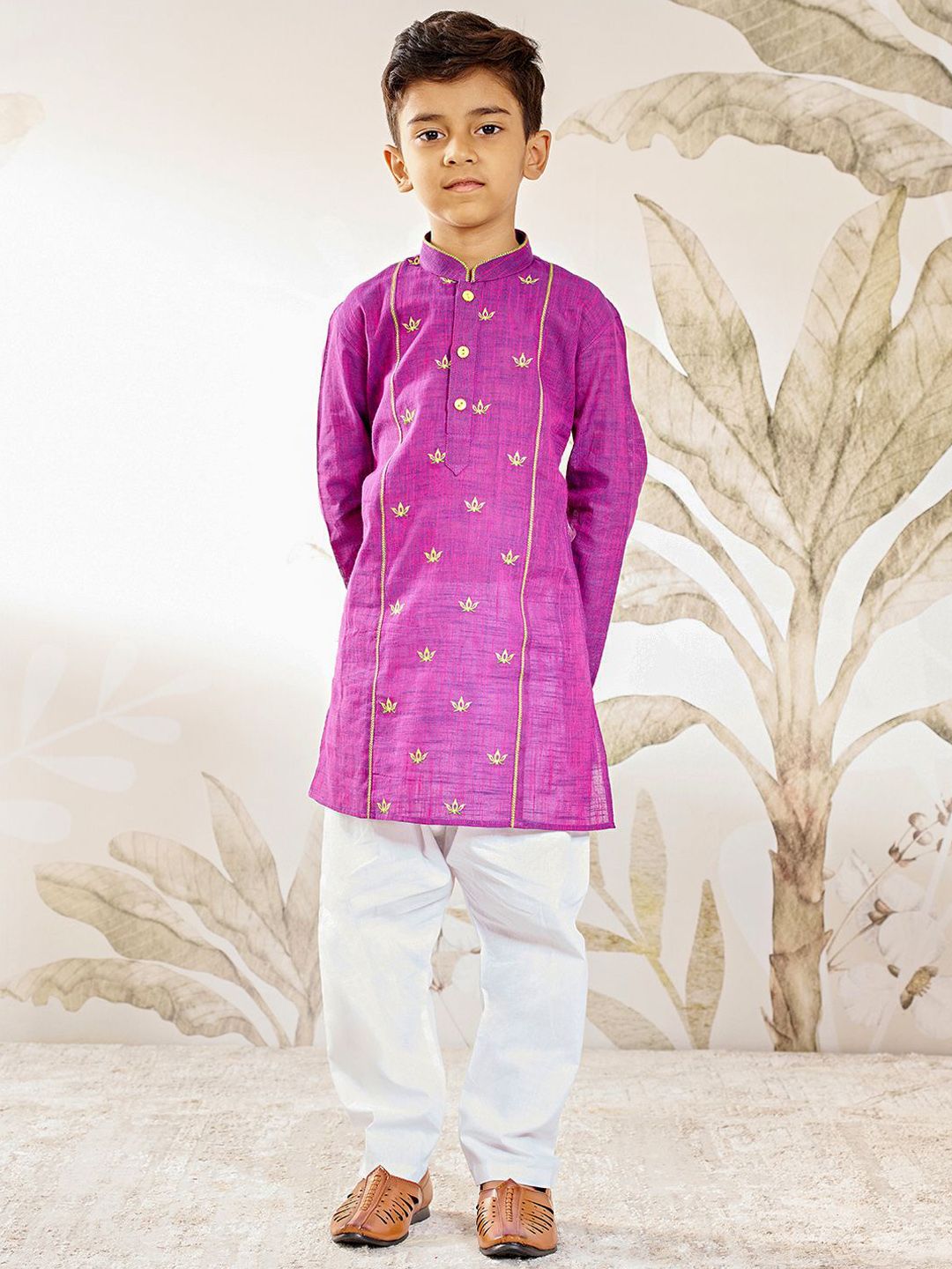VASTRAMAY Boys Solid Cotton Kurta with Pyjamas-image-39