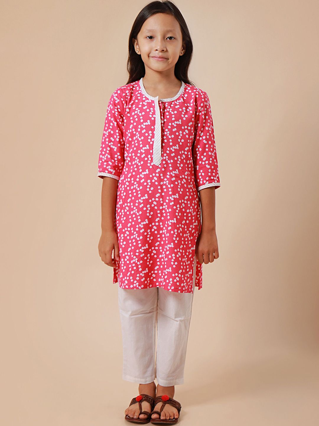 Sangria Girls Printed Pure Cotton Kurta With Trousers-picture-32