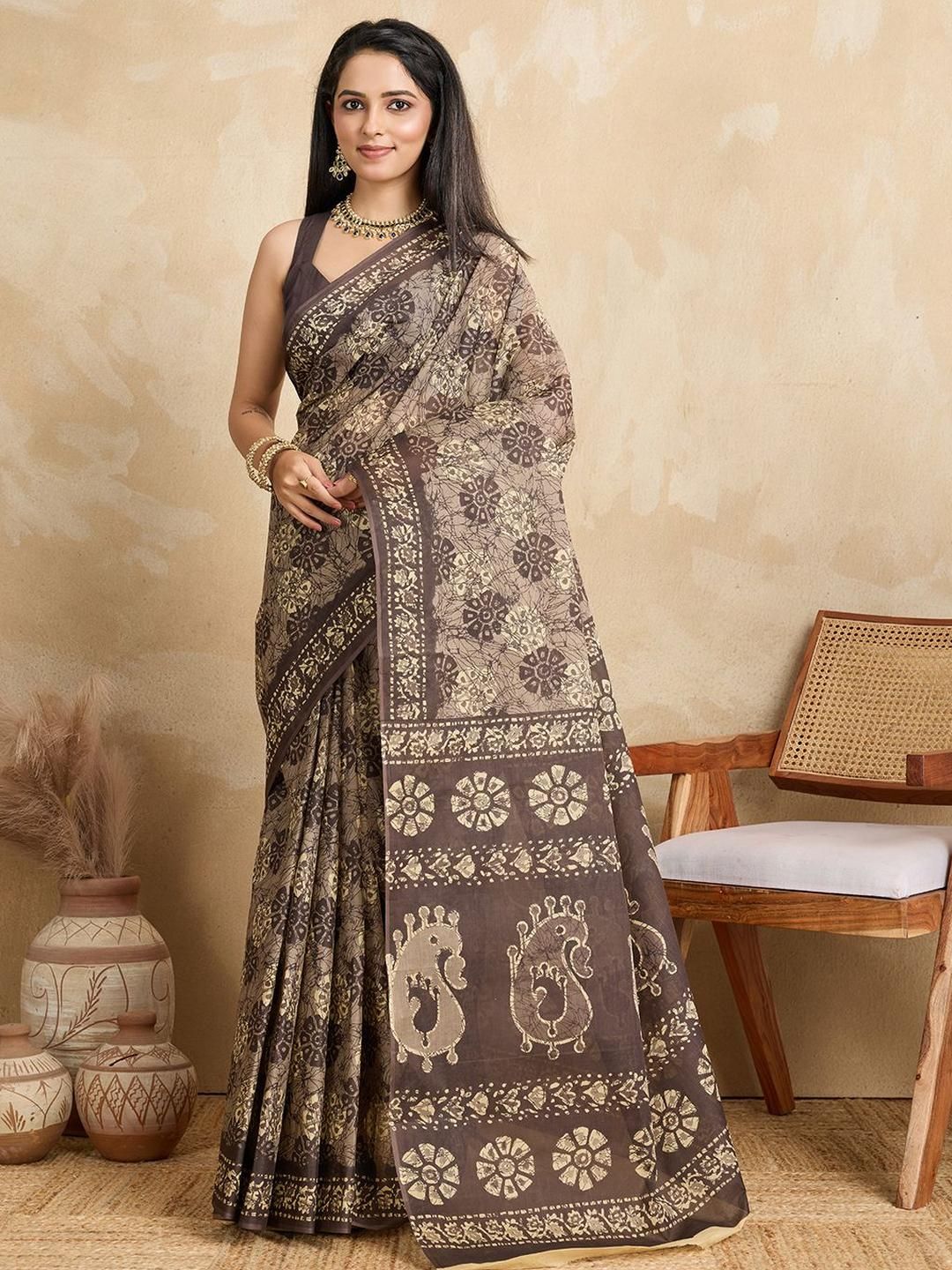 SHANVIKA Batik Pure Cotton Saree-picture-16