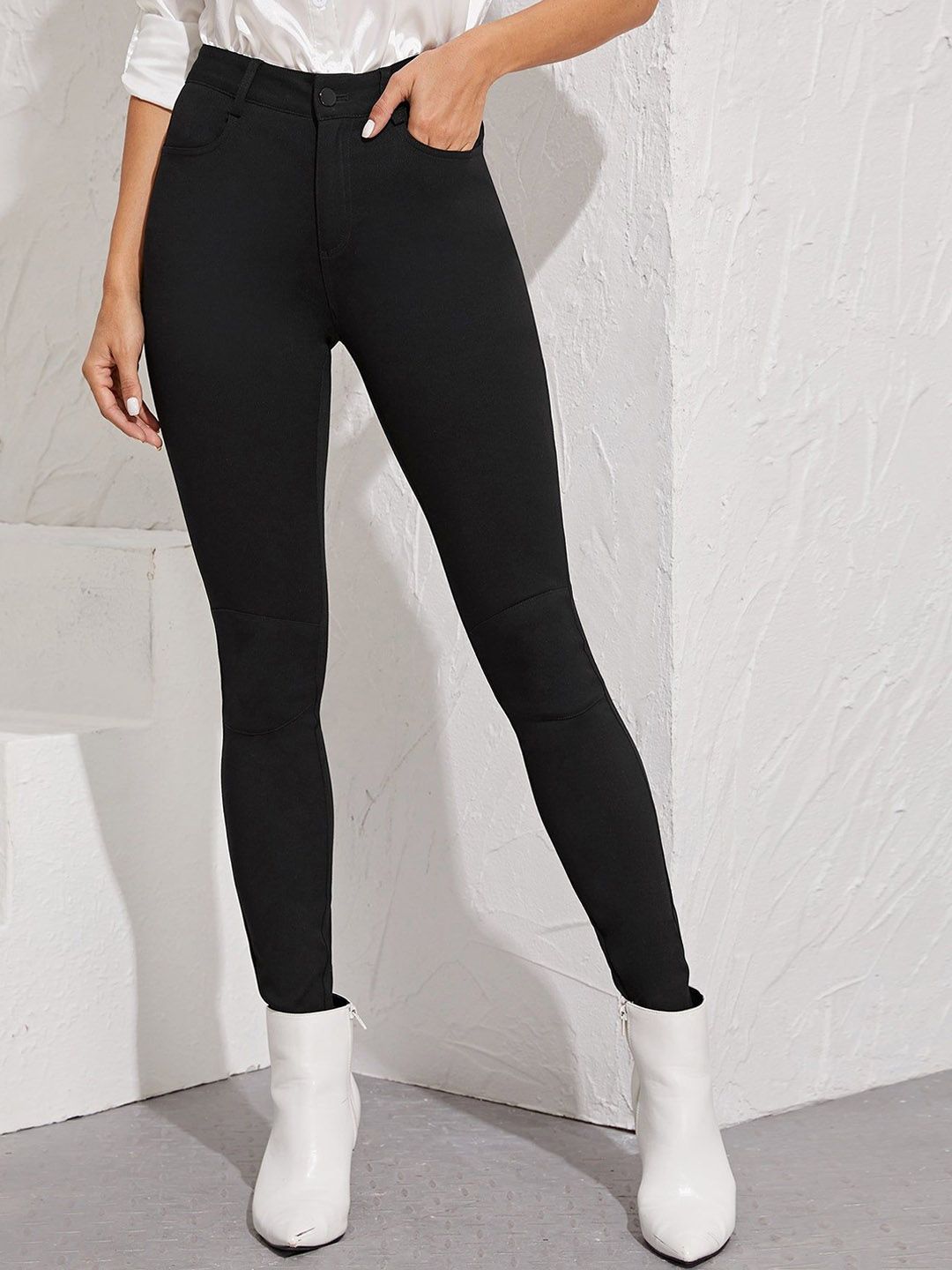 Outzidr Women Slim Fit Mid-Rise Jeans