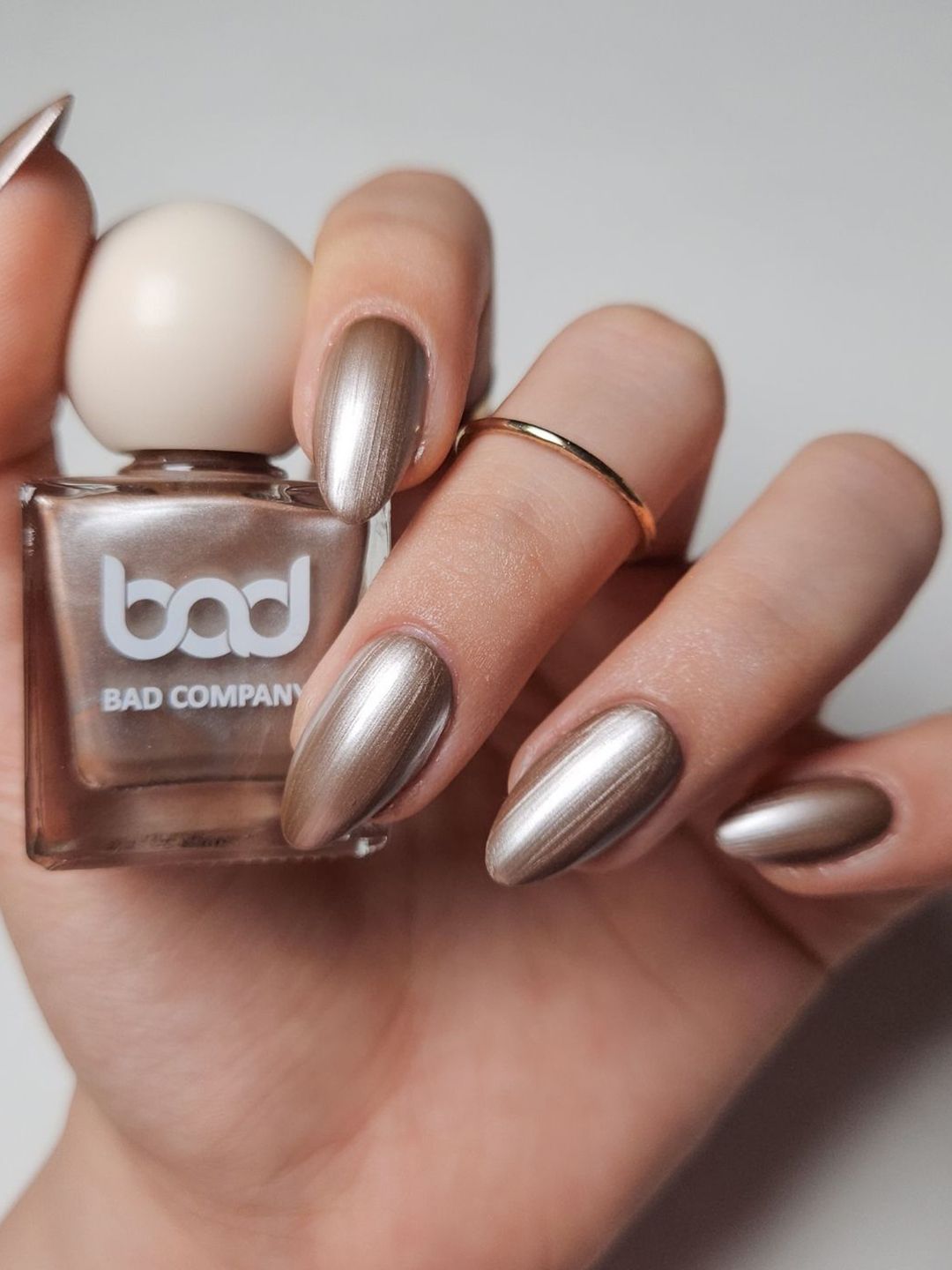 BAD COMPANY No Toxin Long Wear Nail Lacquer - 8 ml - Mic Drop 41-image-27