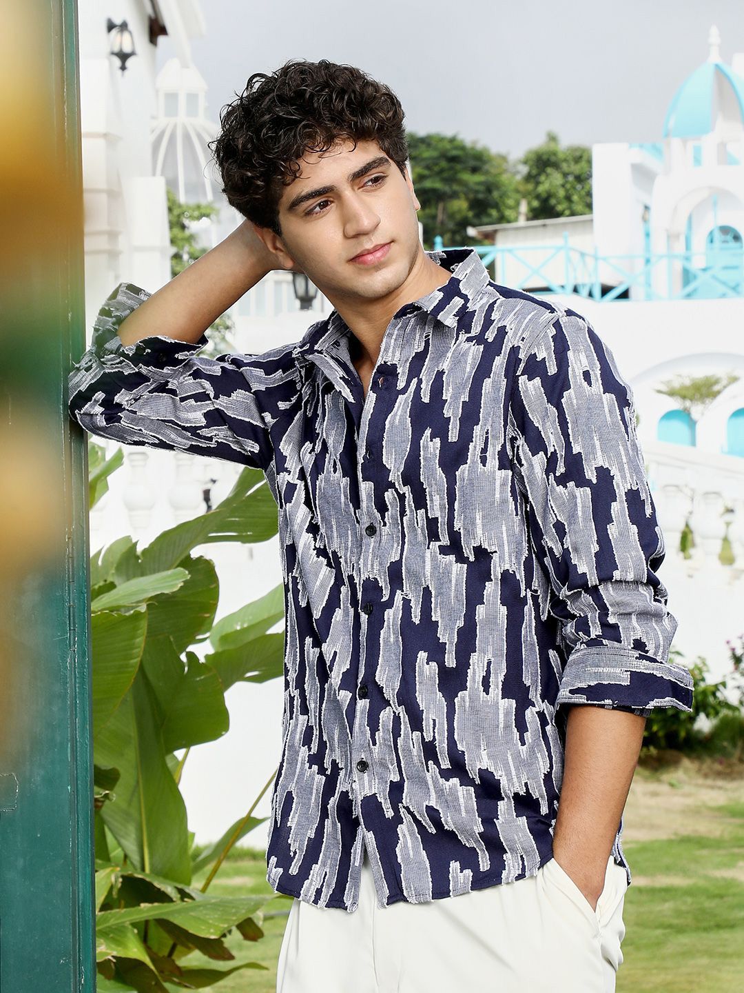 Campus Sutra Comfort Fit Abstract Printed Spread Collar Long Sleeves Cotton Shirt-picture-26