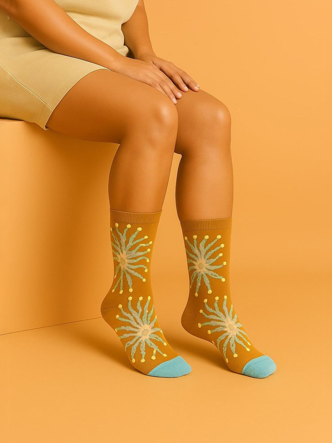 ZEVORA Patterned Calf Length Socks-image-41