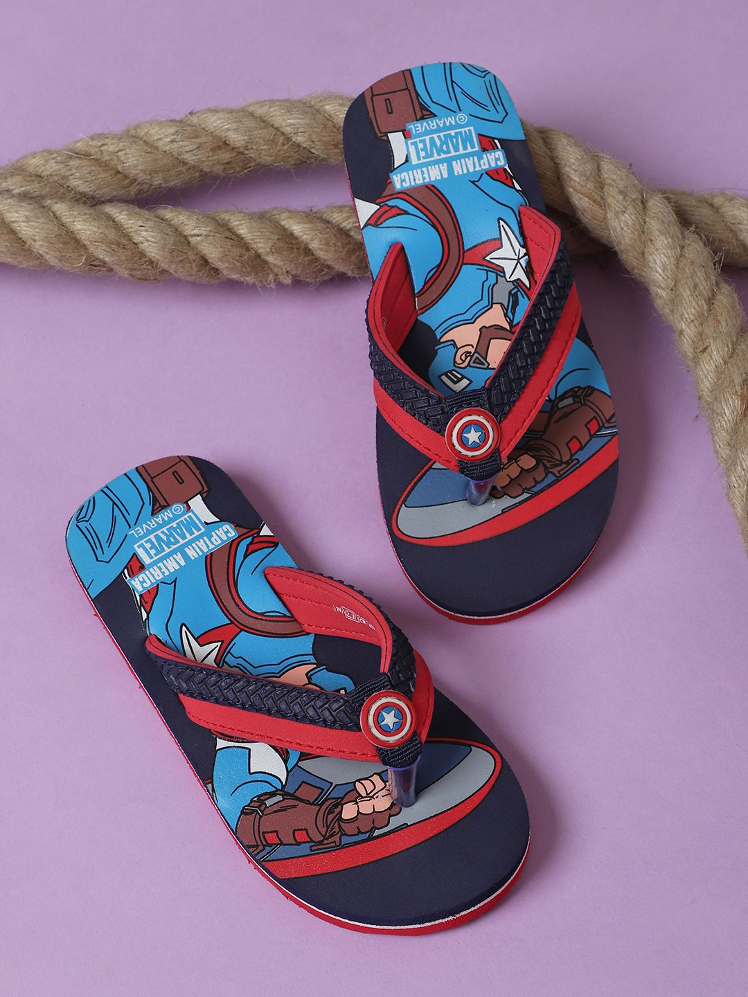 Kids Ville Boys Captain America Printed Thongs Flip-Flops