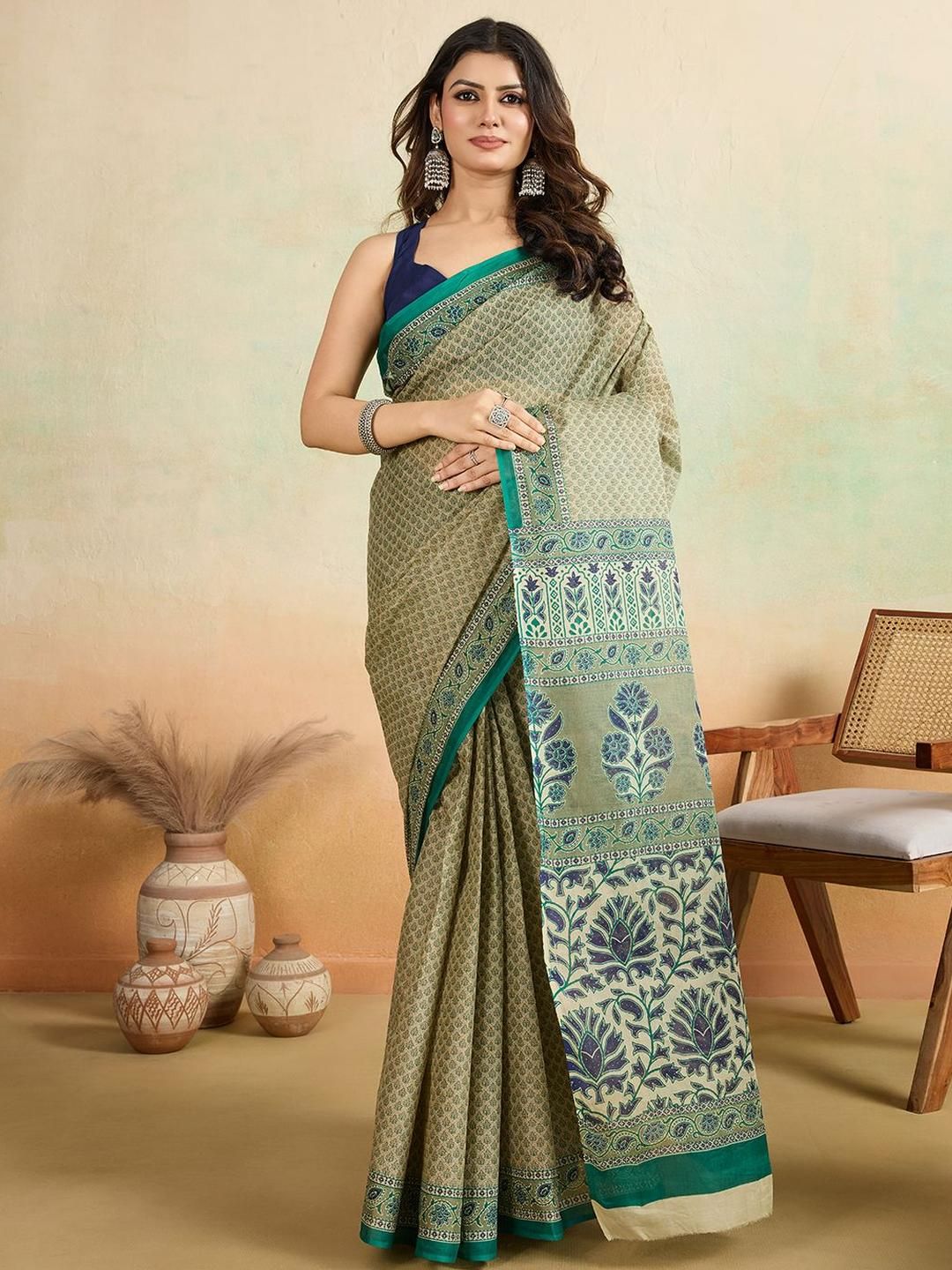 SHANVIKA Ethnic Motifs Printed Pure Cotton Saree-picture-14