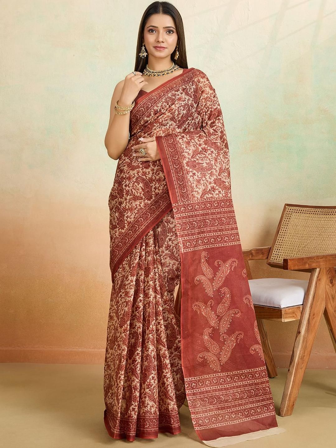 SHANVIKA Paisley Printed Pure Cotton Saree-picture-35