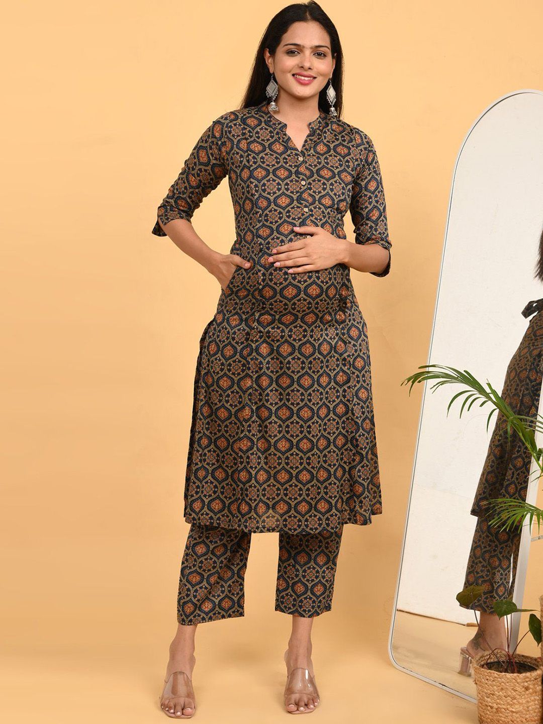 GOLDSTROMS Women Ethnic Motifs Printed Pure Cotton Maternity Kurta with Trousers