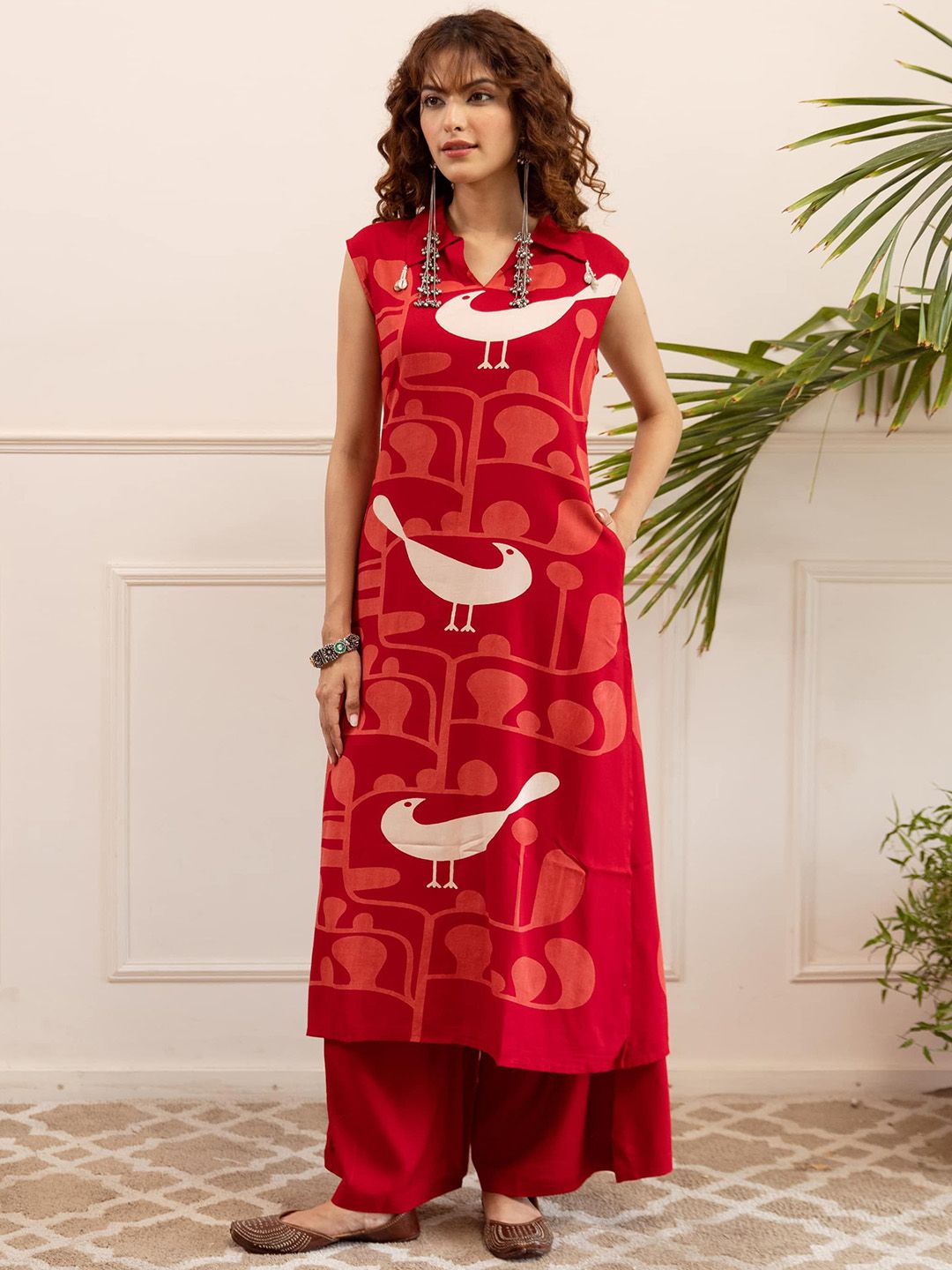 DIVASTRI Women Regular Beads and Stones Kurta with Palazzos