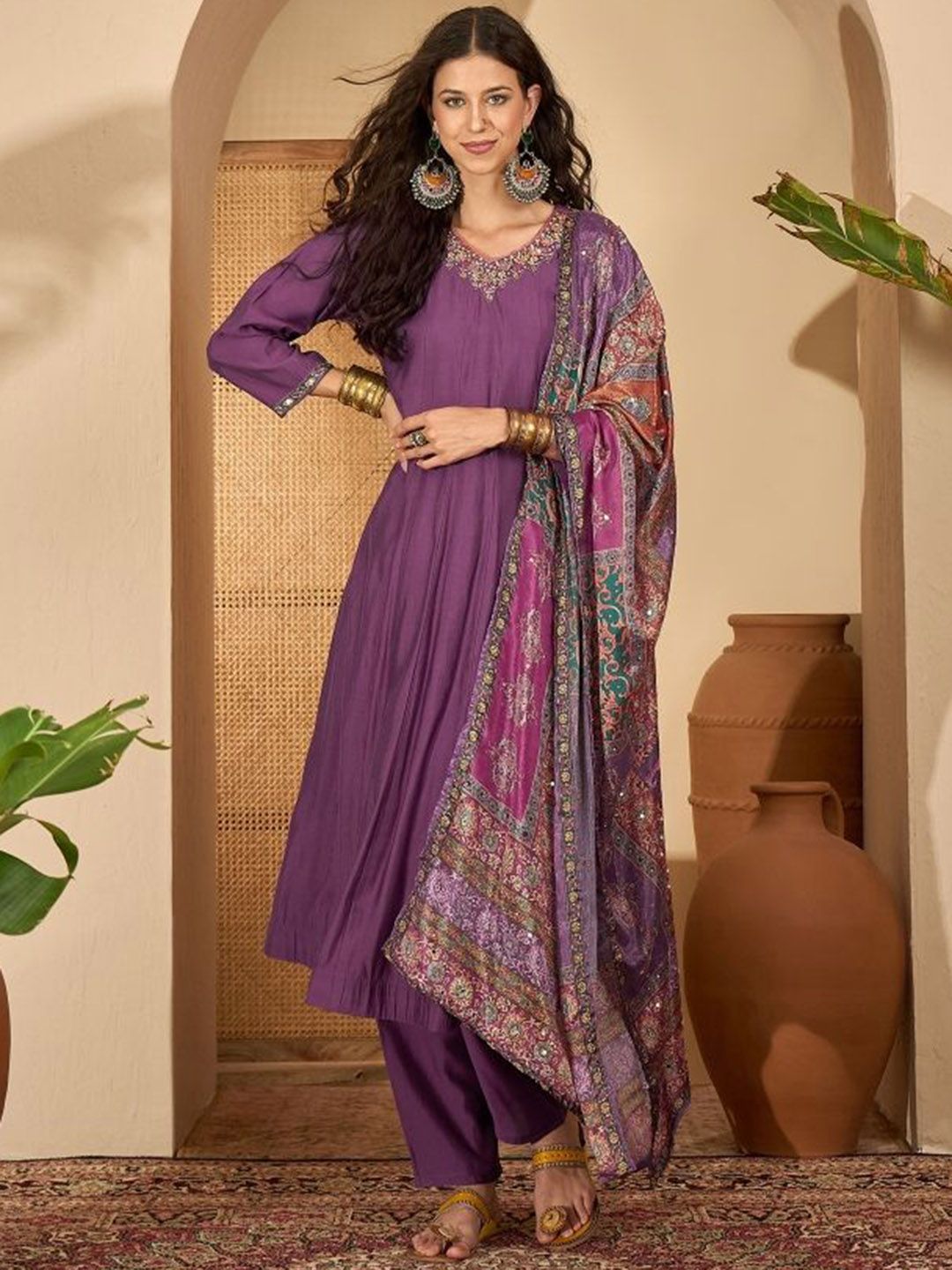 Banwaree Ethnic Motifs Yoke Design Thread Work Pure Silk Kurta with Trousers & Dupatta