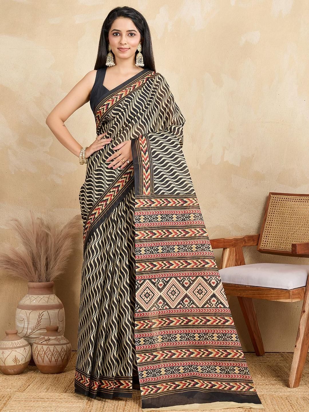 SHANVIKA Abstract Printed Pure Cotton Saree-picture-22