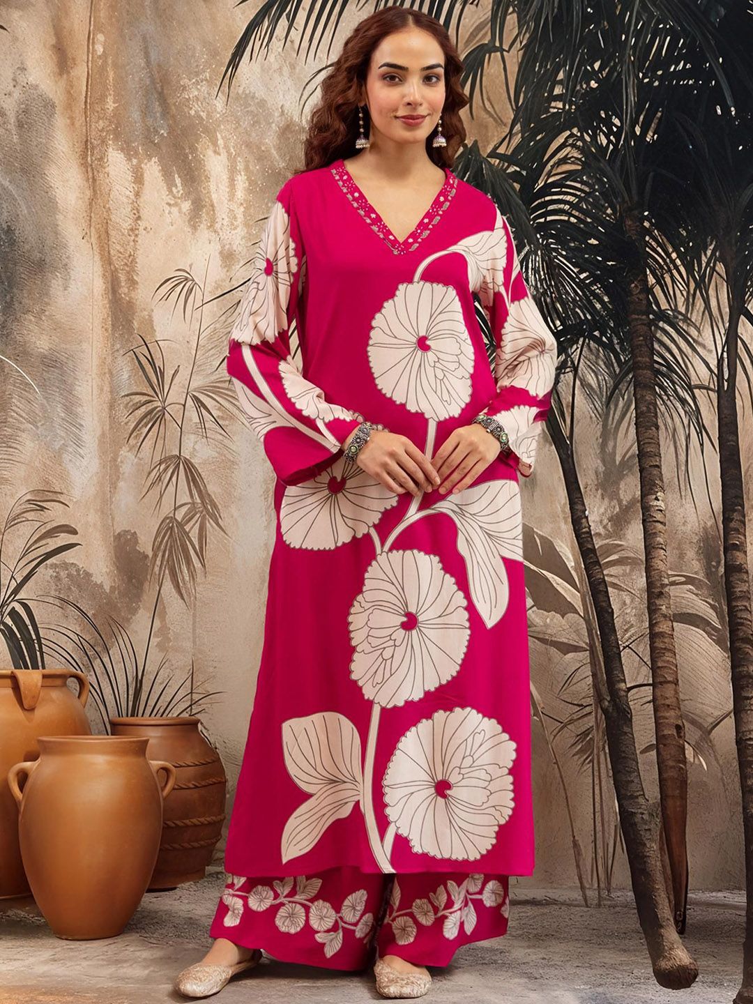 Sangria Women Floral Printed V-Neck Straight Kurta With Palazzo