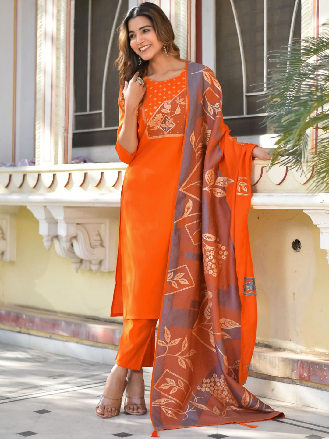 DISHWA FASHION Women Woven Design Pure Silk Kurta with Trousers &  Dupatta