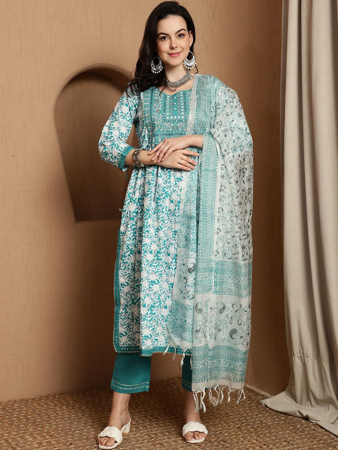 HERE&NOW Women Floral Printed Empire Sequinned Pure Cotton Kurta with Trousers & Dupatta