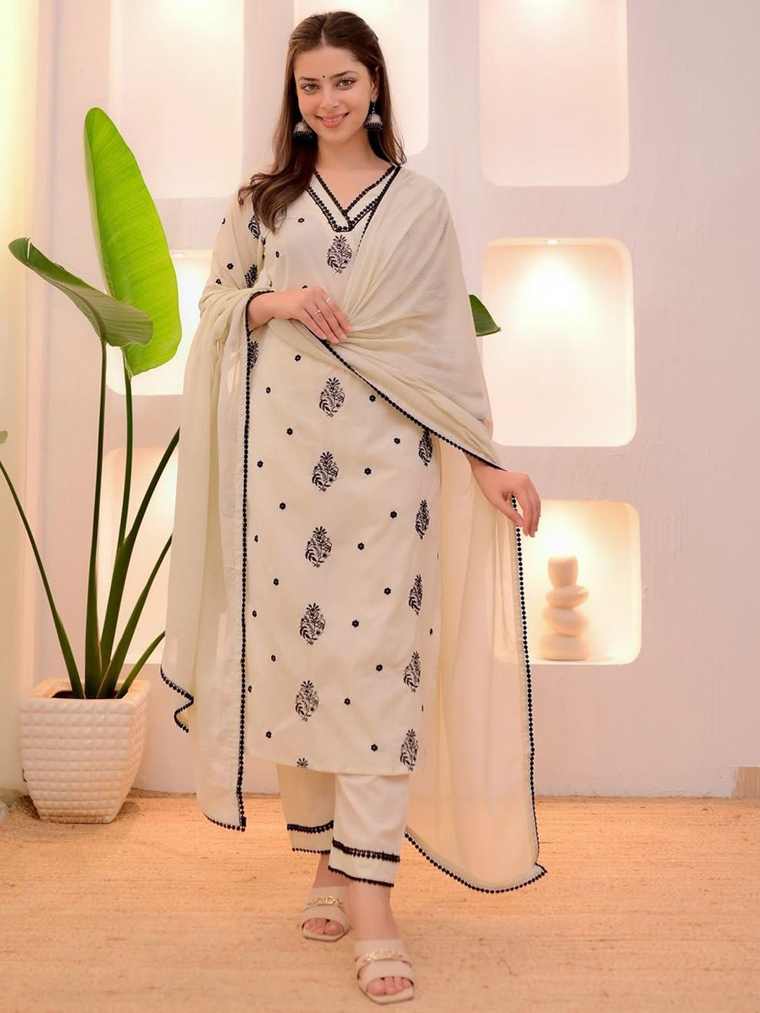 KALINI Women Floral Embroidered Regular Straight Kurta with Trousers & With Dupatta