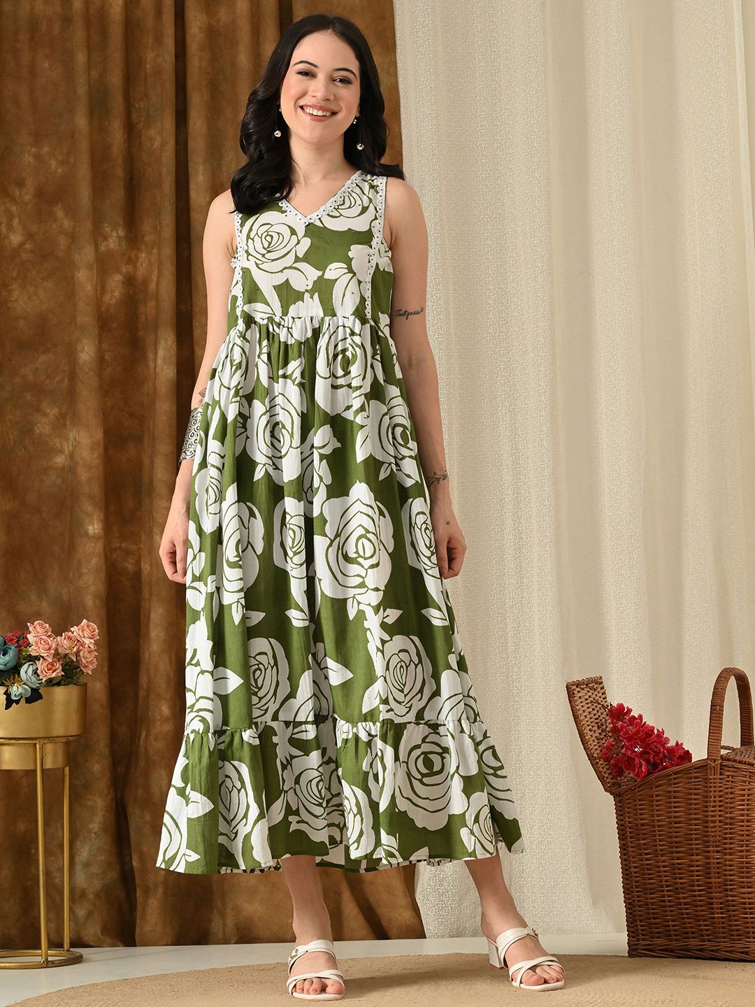 SIJOPA Women Floral Print Fit & Flare Midi Dress