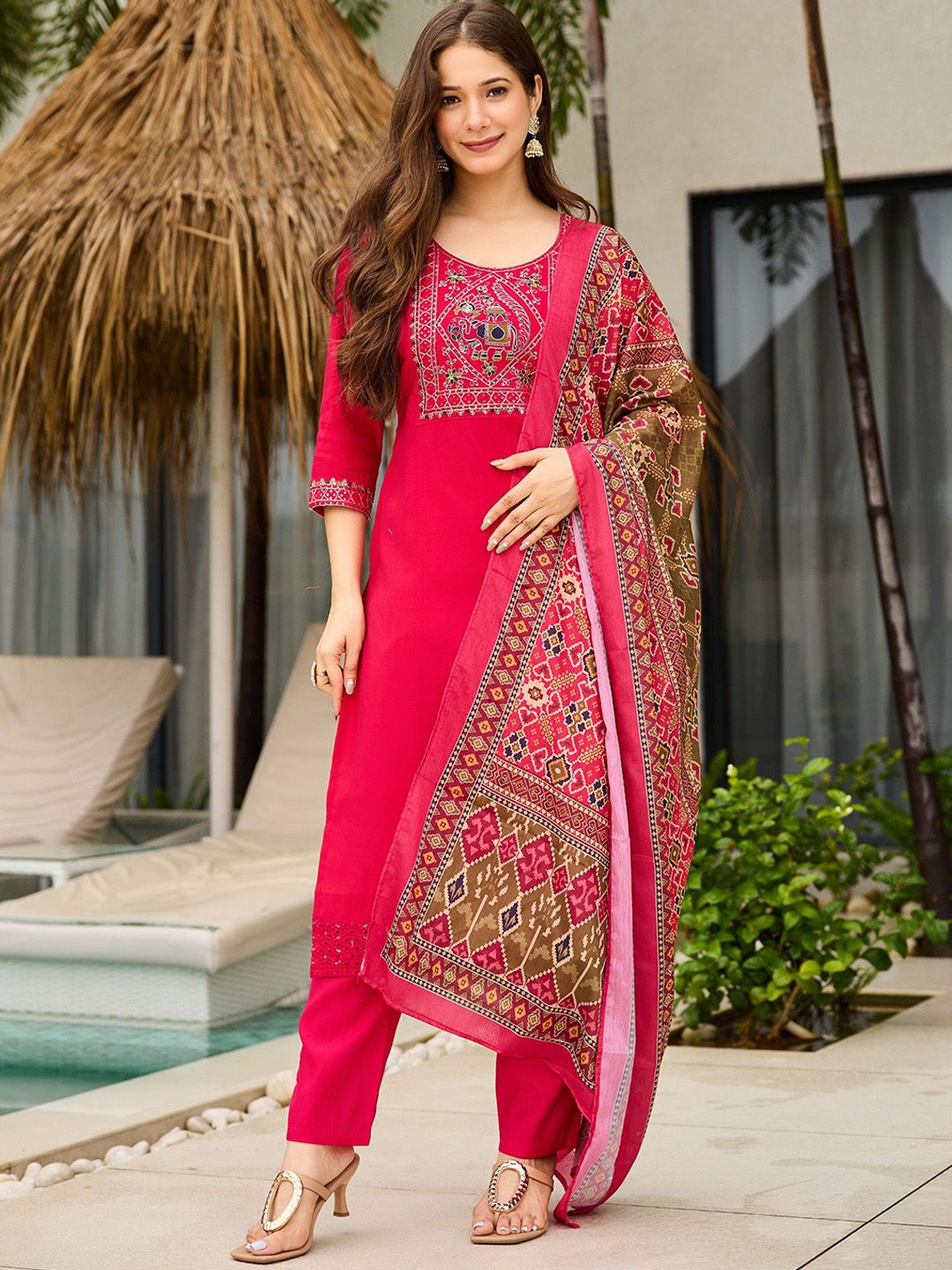 DWIZA ENTERPRISE Women Ethnic Motifs Printed Kurta with Trousers & Dupatta