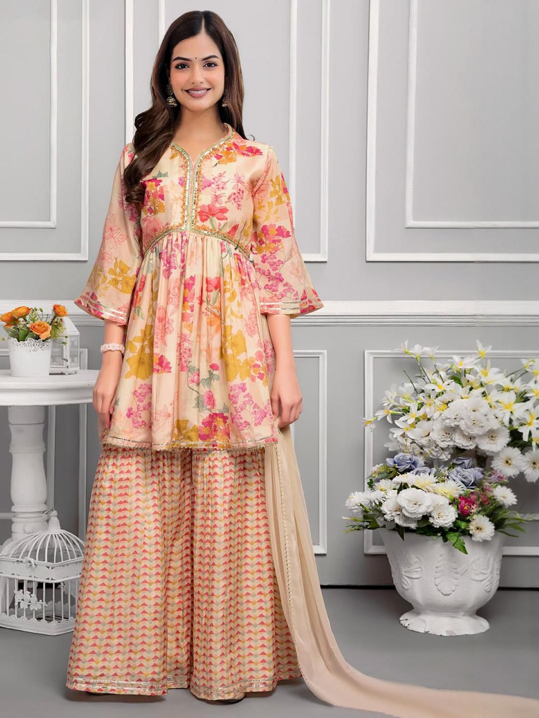 Xomantic Fashion Women Cream Cotton Blend Kurta Sets