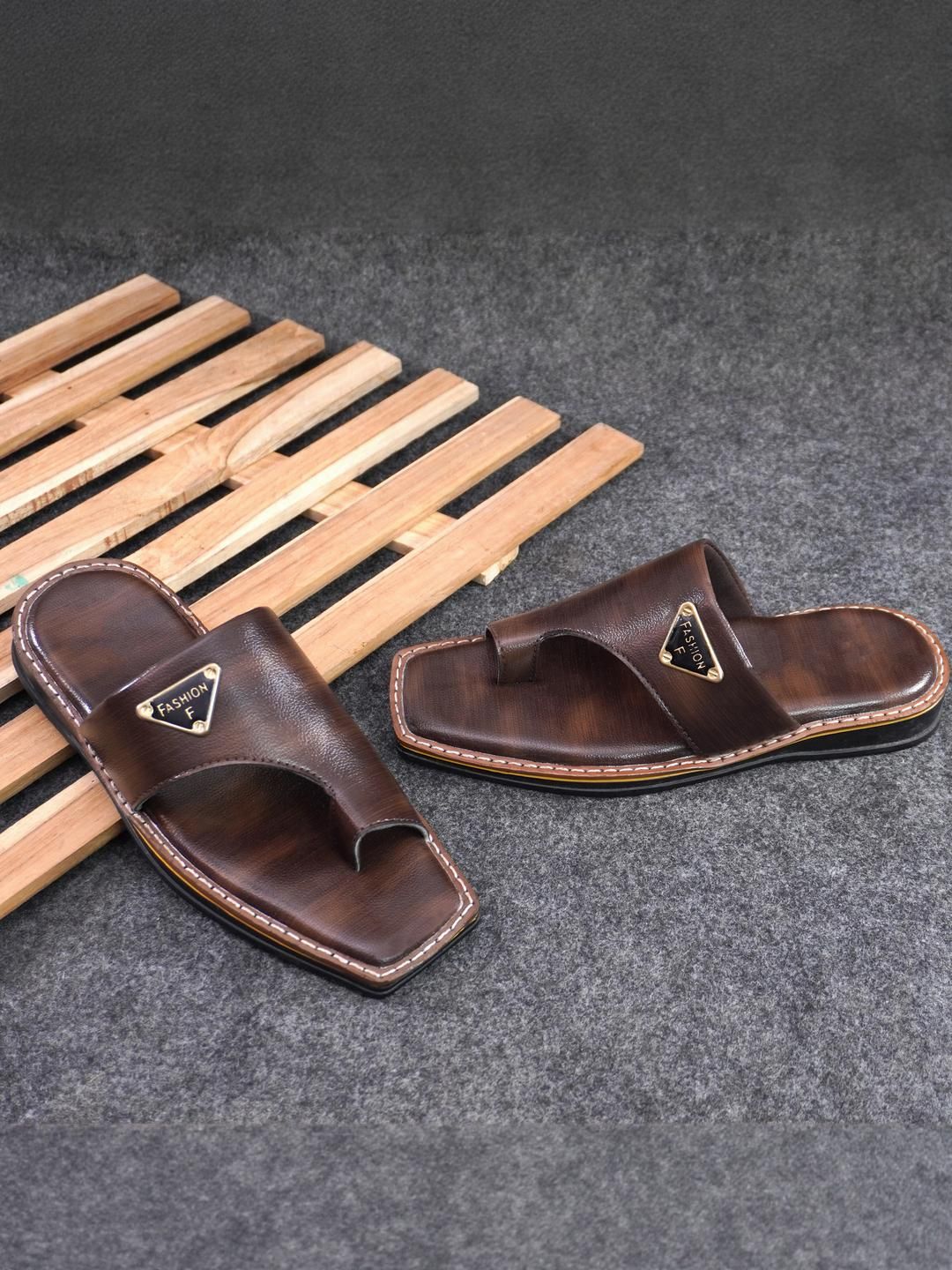 REAL BLISS FOOTWEAR Men Solid Flip Flops-picture-47