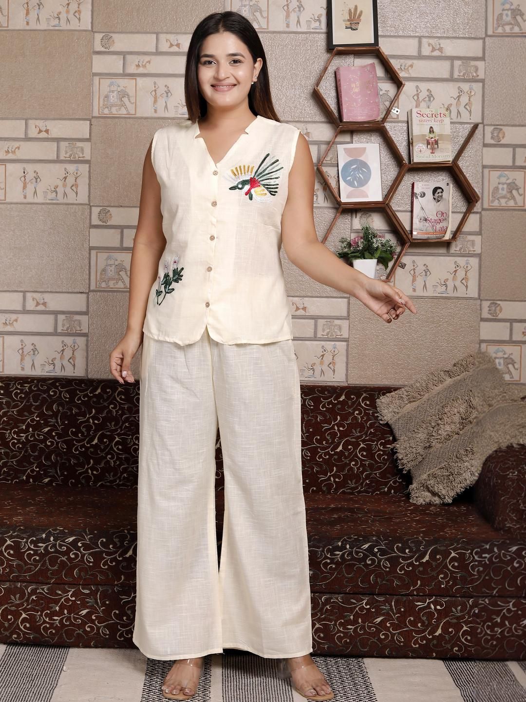 ROOTSOUL Women Floral Embroidered High Slit Top with Trousers