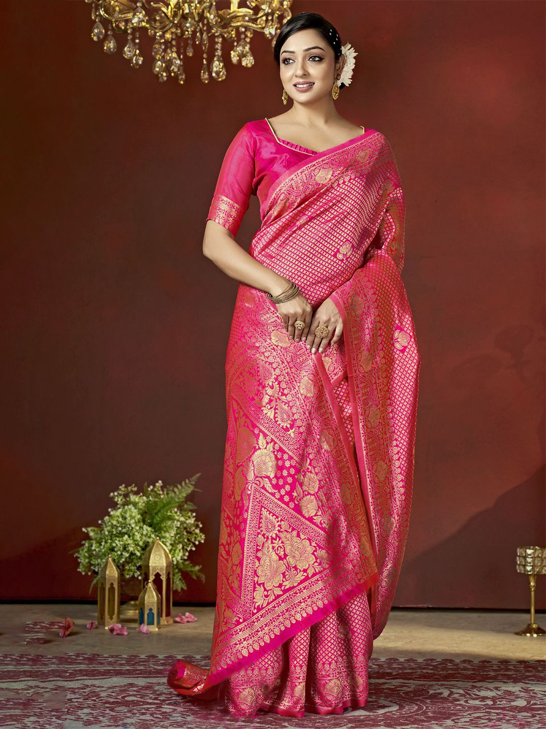 DIVASTRI Ethnic Motifs Woven Design Zari Pure Silk Banarasi Saree with Blouse Piece-picture-8