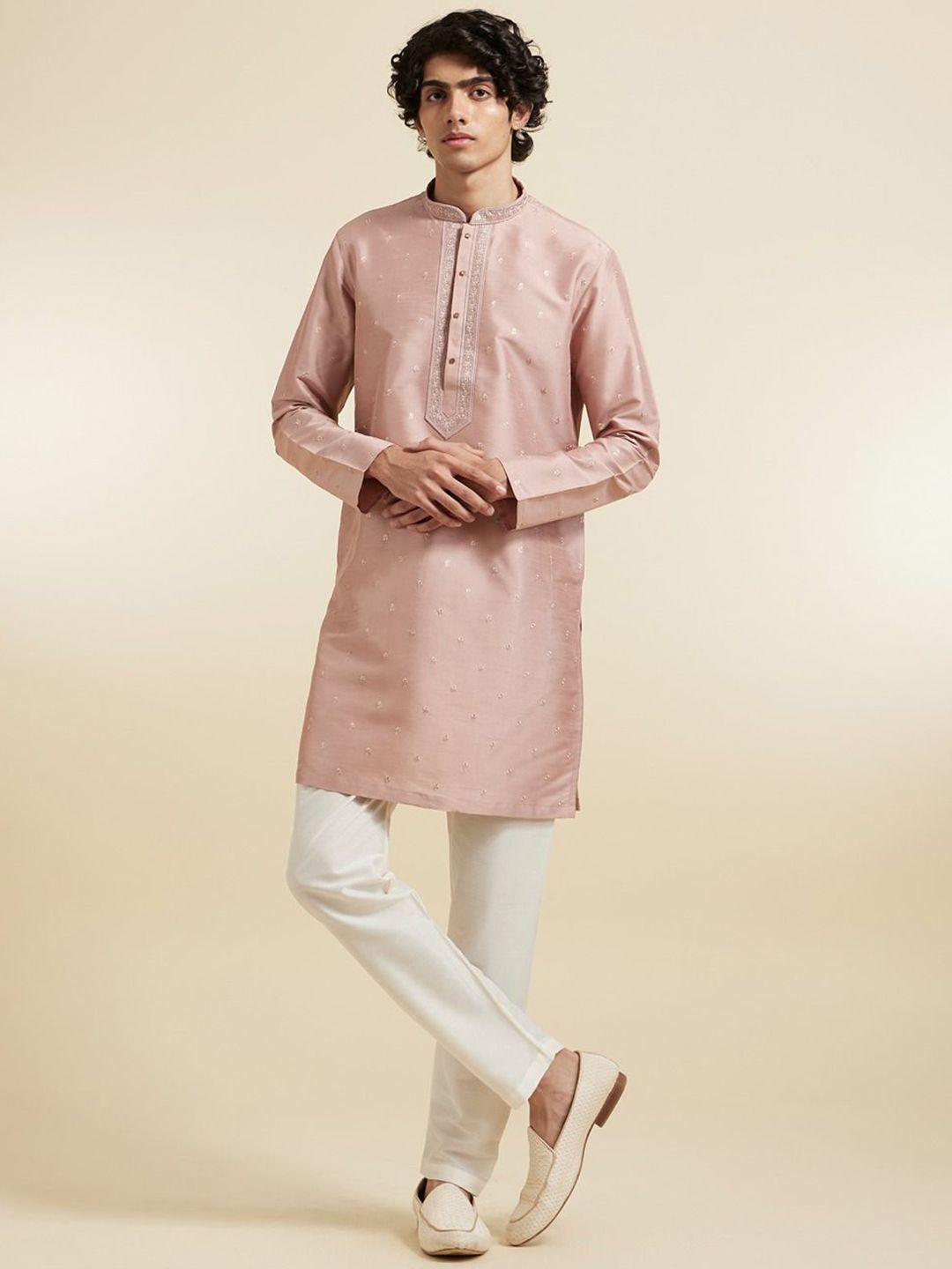 Diwas by Manyavar Men Floral Embroidered Regular Sequinned Kurta with Pyjamas-image-40