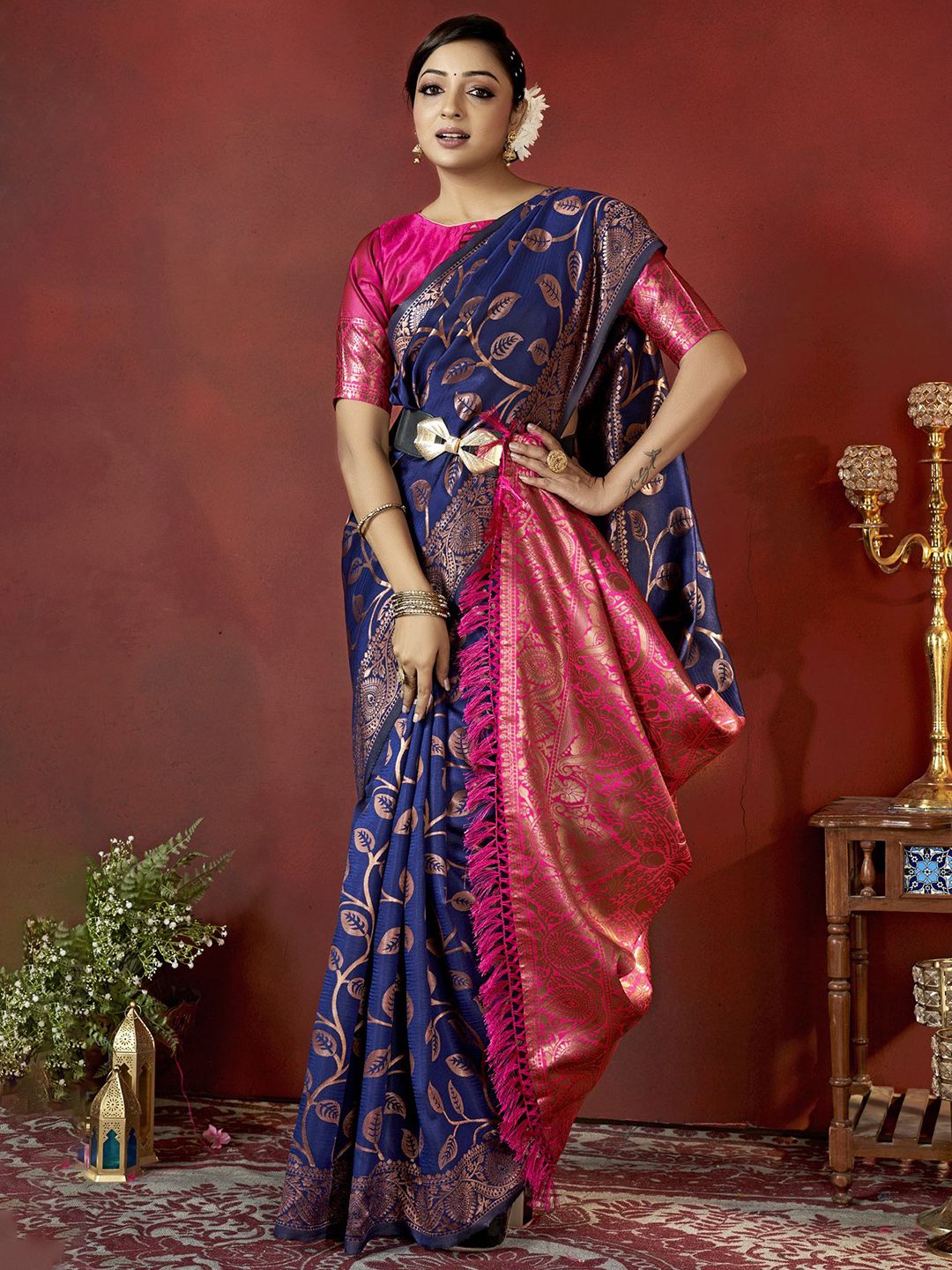 DIVASTRI Woven Design Zari Pure Silk Heavy Work Banarasi Saree-picture-15