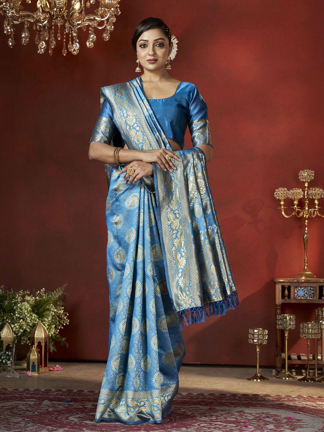DIVASTRI Woven Design Zari Pure Silk Banarasi Saree-picture-11