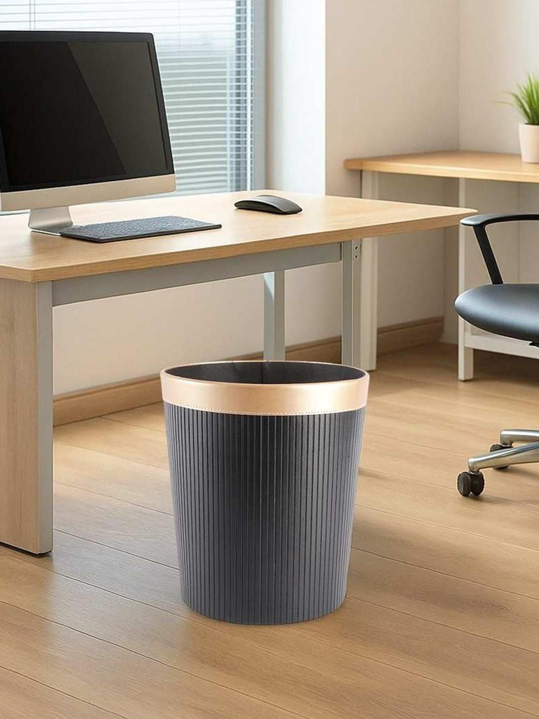 AARVI DECOR STUDIO Premium Faux Leather Home & Office Decor Black Dustbin