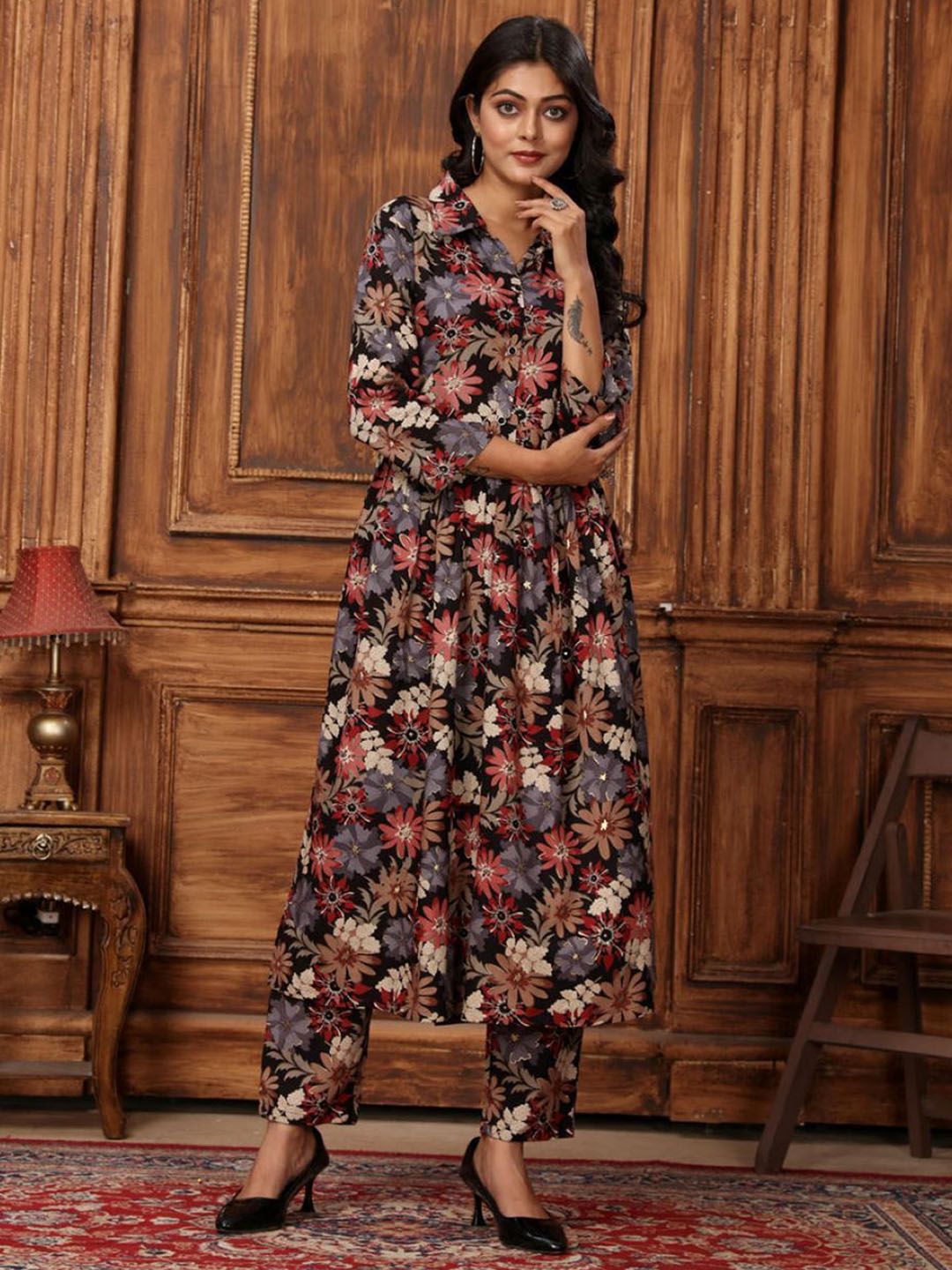 KALINI Floral Printed Shirt Collar Kurta With Trousers-picture-33