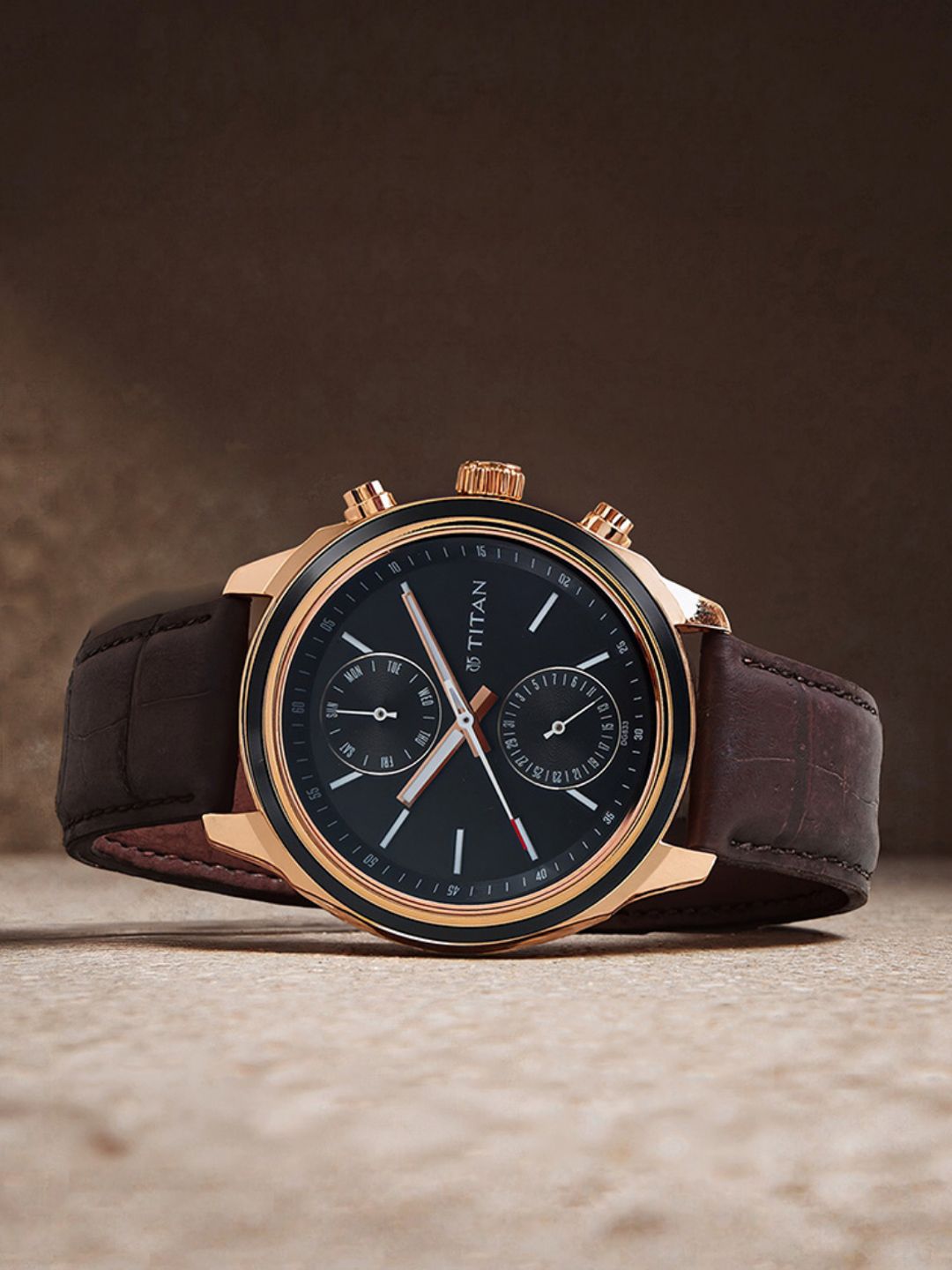 Titan Men Black Analogue Watch 1733KL03