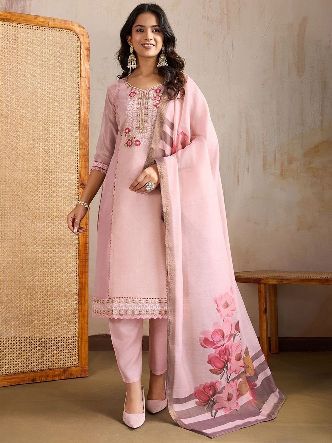 Inddus Women Floral Yoke Design Regular Kurta & Trouser With Dupatta