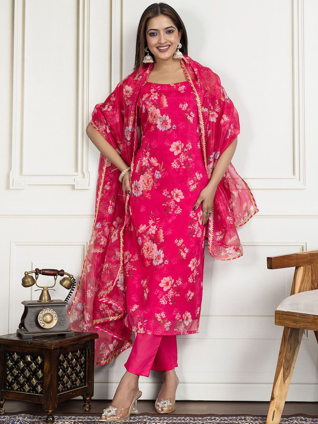 Inddus Women Floral Printed Kurta with Churidar & Dupatta