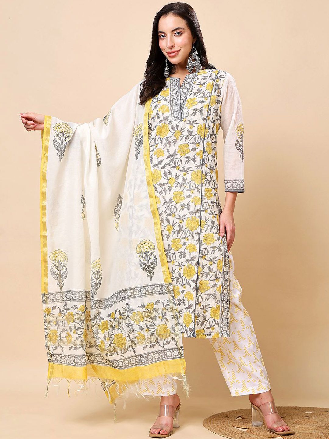 RANGRIWAZ Floral Printed Straight Pure Cotton Kurta With Trousers & Dupatta