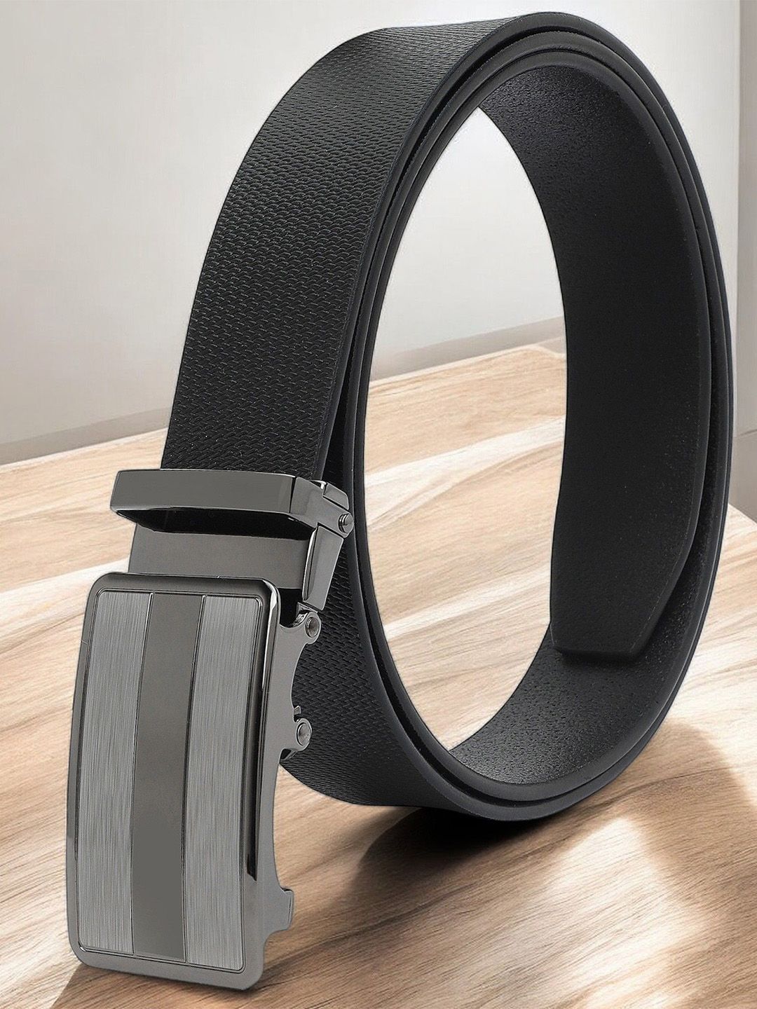 The Roadster Lifestyle Co Men Textured Genuine Leather Formal Belt-picture-24