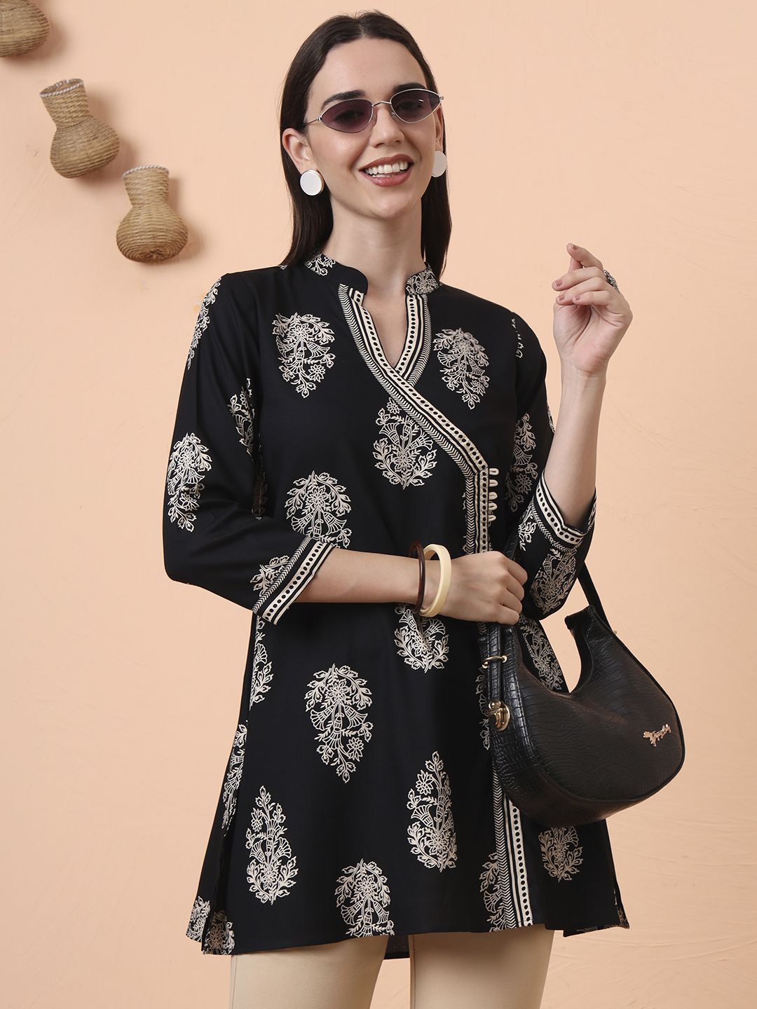 Tissu Ethnic Motifs Printed V-Neck Pure Cotton Kurti-picture-12