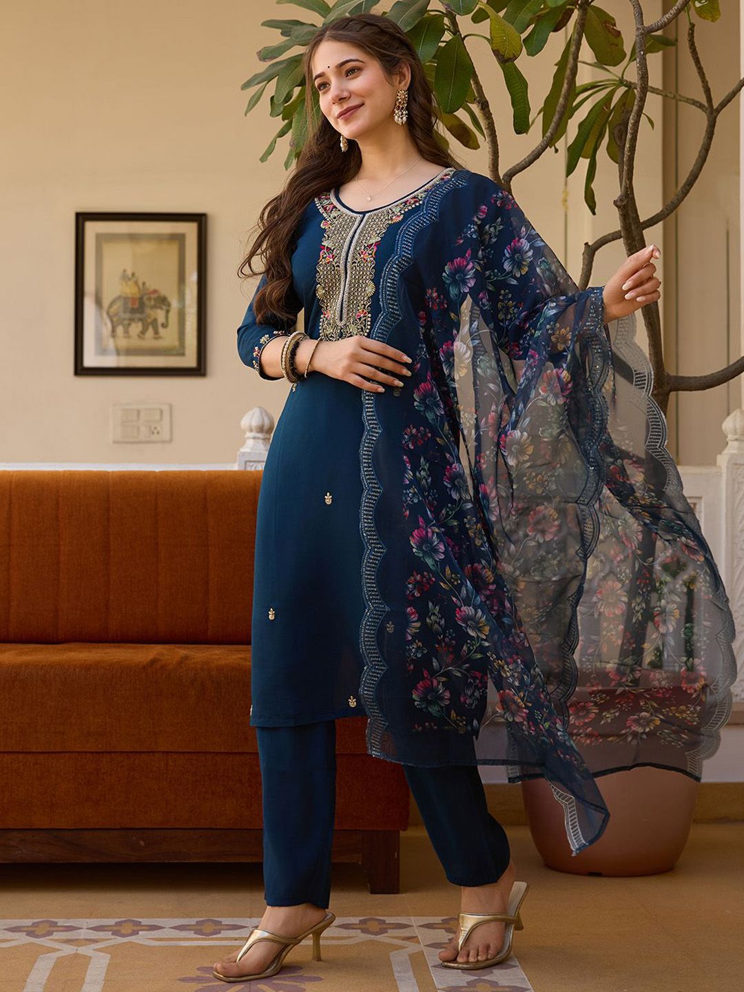 Women Ethnic Motifs Embroidered Regular Thread Work Kurta with Trousers & With Dupatta main image 0