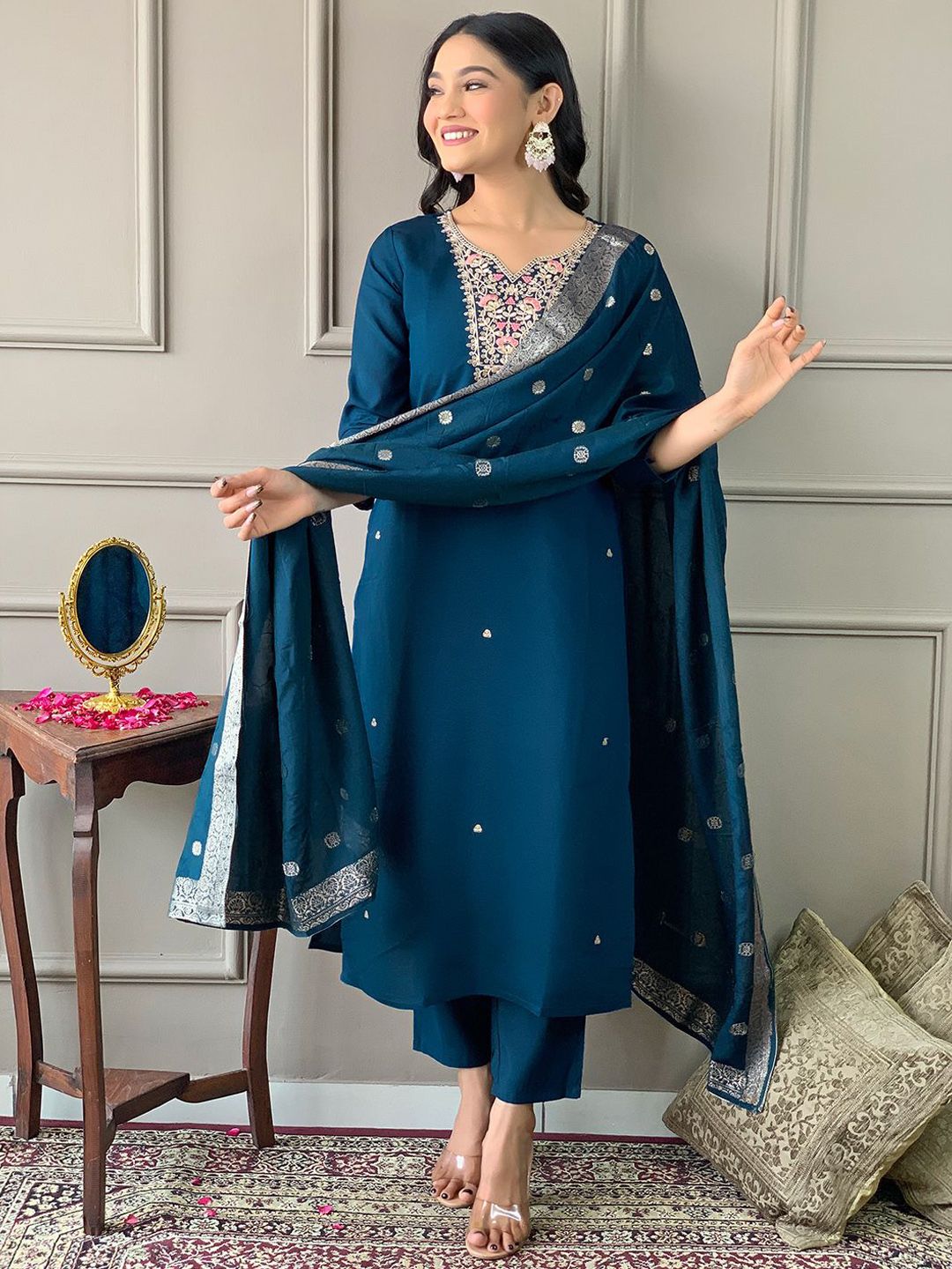 Siya Fashion Women Ethnic Motifs Embroidered Kurta with Trousers & Dupatta