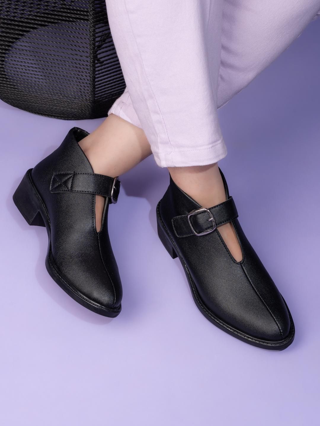 Roadster Women Black Ankle Top Block-Heel Regular Boots-image-41