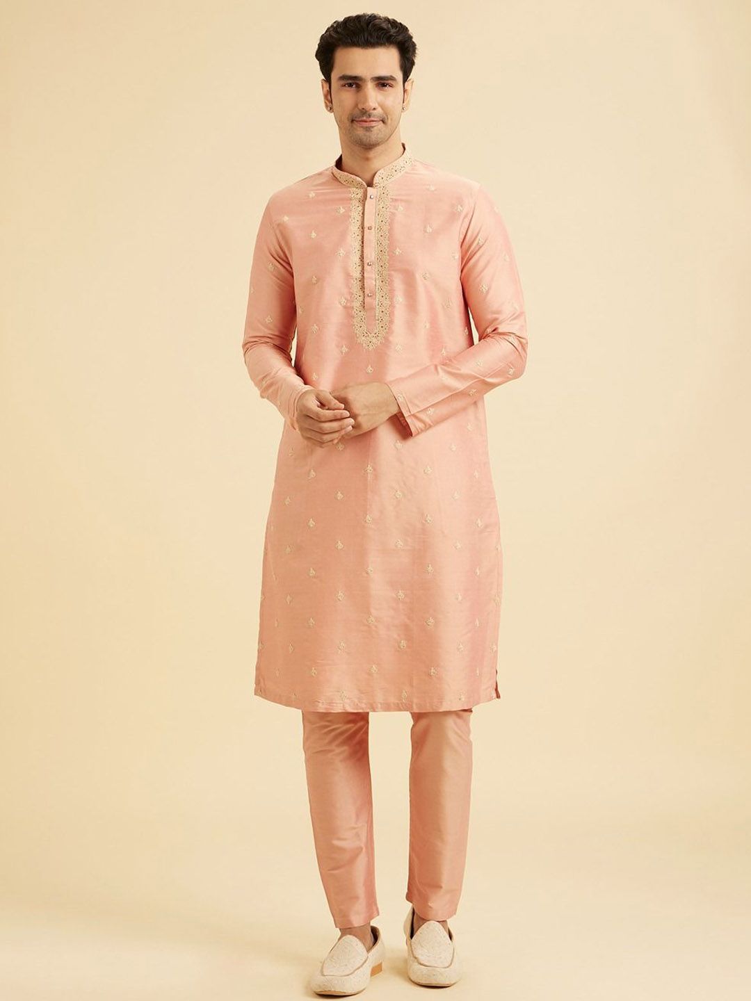 Manyavar Floral Embroidered Mandarin Collar Thread Work Straight Kurta With Pyjama-picture-27