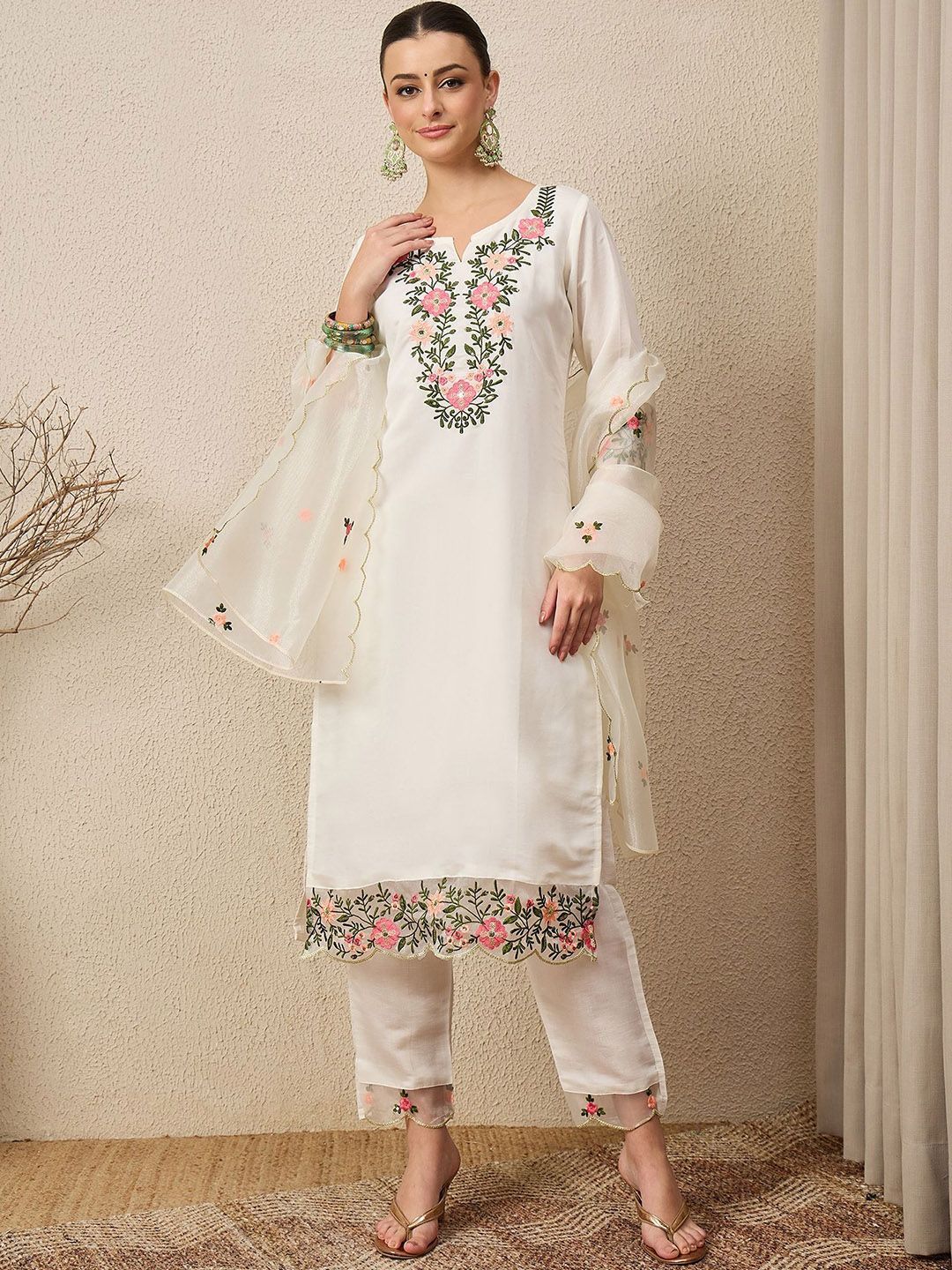 VredeVogel Women Floral Embroidered Kurta with Trouser & Dupatta-picture-10