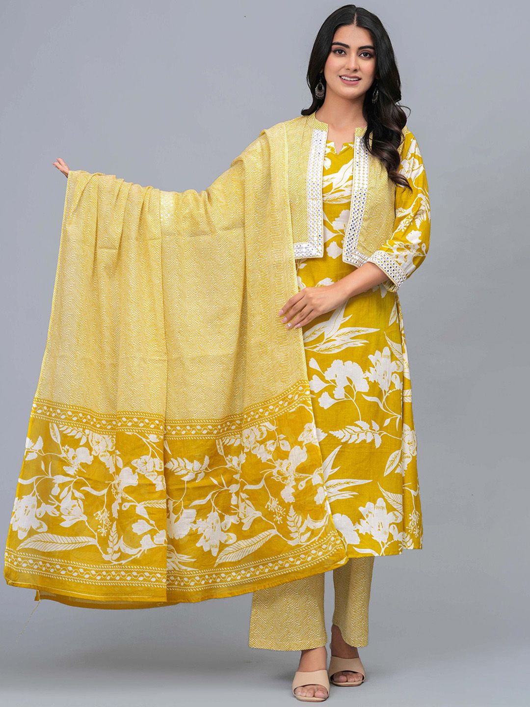 Sanganeri Kurti Women Floral Printed A-Line Kurta with Palazzos & Dupatta & Jacket