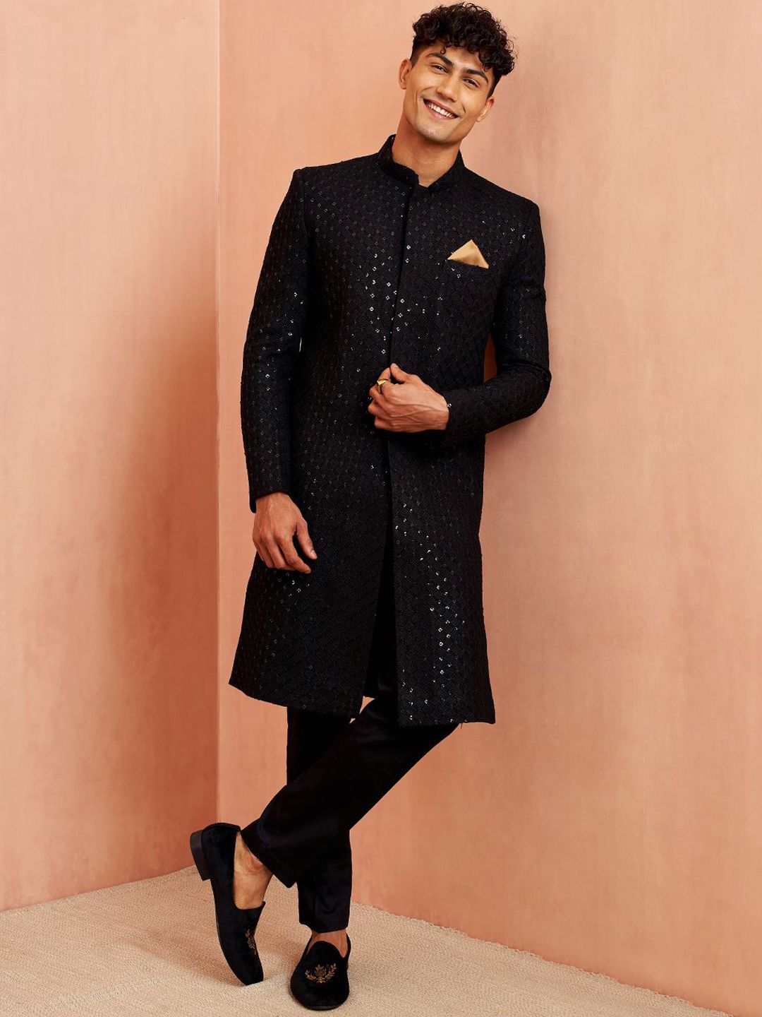 VASTRAMAY Men Embroidered Majestic Sherwani Set-picture-31