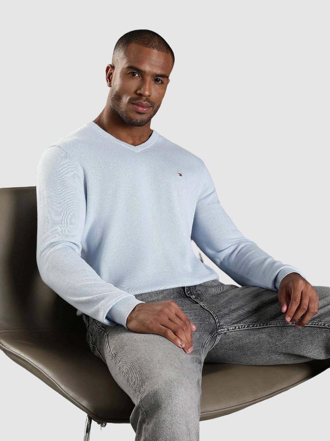 Tommy Hilfiger Men V-Neck Cotton Pullover Sweater-picture-23