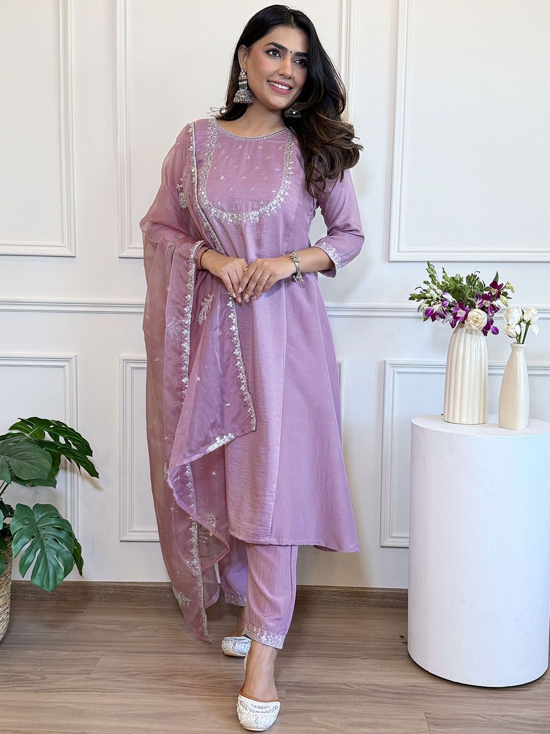 SWEETPEL Adults-Women Woven Design Embroidered Kurta with Trousers & Dupatta