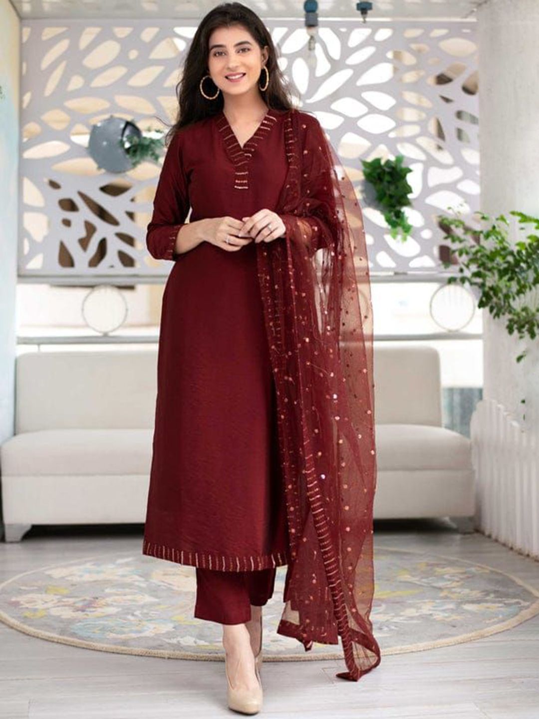 DMUNESH FASHION Women V-Neck Sequinned Straight Kurta with Pyjama & Dupatta