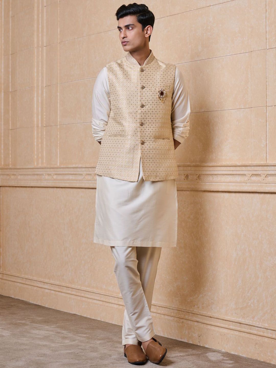 Tasva Men Woven Design Nehru Jacket-picture-35