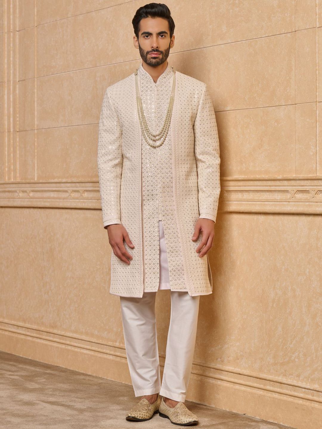 Tasva Men Embroidered Sherwani Set-picture-30